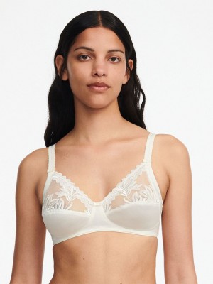 White Chantelle Amazone Full Coverage Wireless Women Bras | EGT5428AO