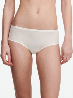 White Chantelle SoftStretch Women Hipster Panty | DXD9741PT