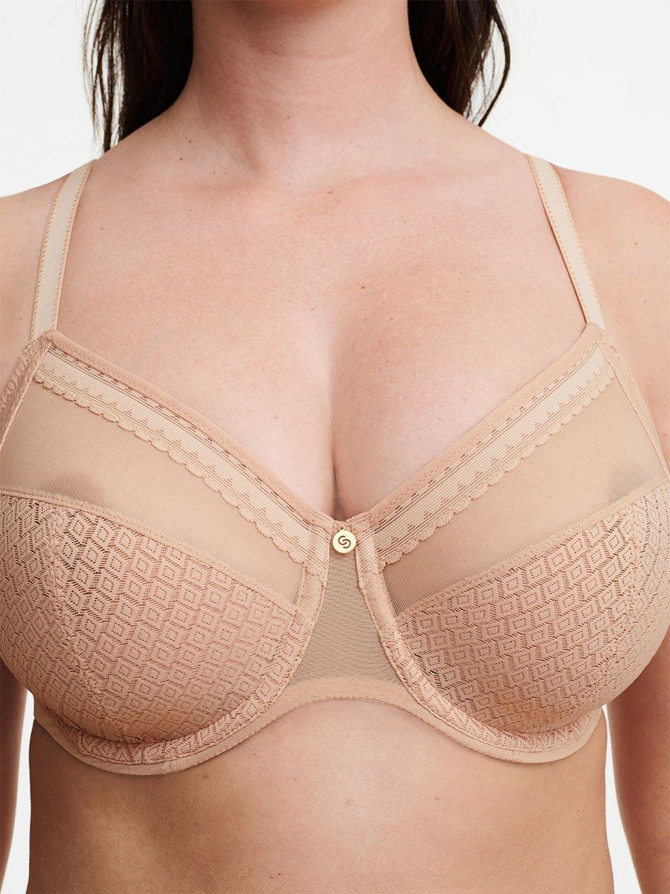 Beige Chantelle Lucie Lace Comfort Underwire Women Bras | IDO9537PW