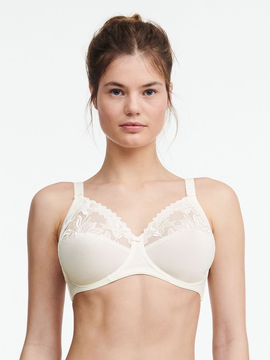 White Chantelle Amazone Full Coverage Women Unlined Bra | HKL8180AG