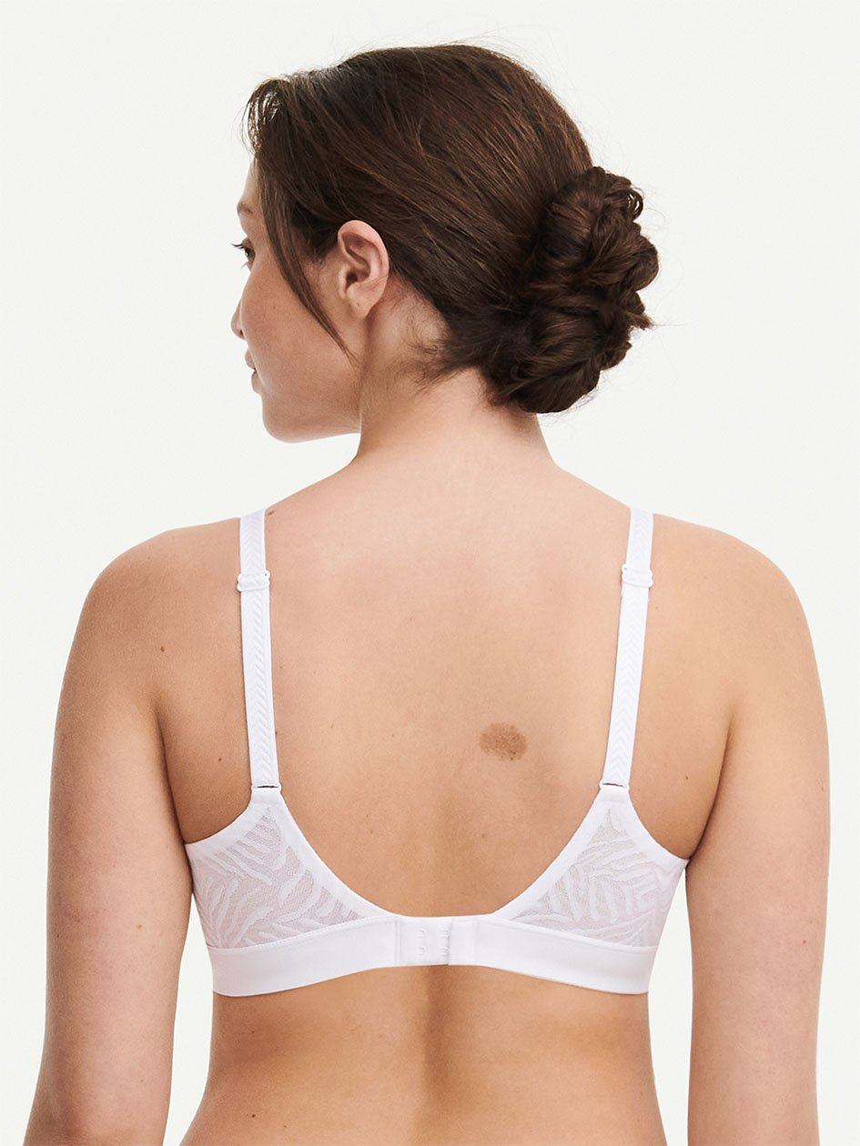 White Chantelle Graphic Allure Lace Plunge Women Unlined Bra | CTX1681EP